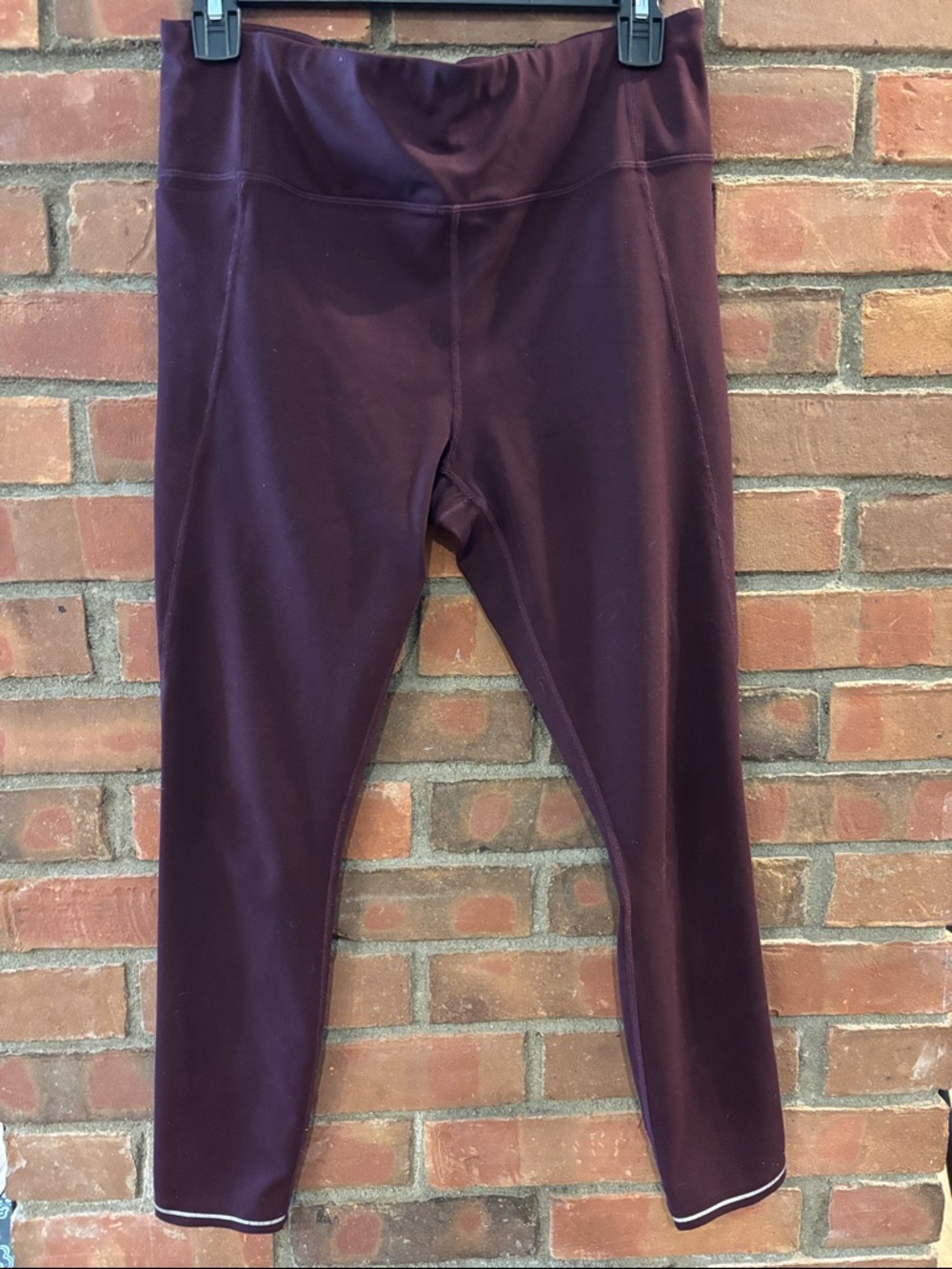 Athleta Leggings 3/4 Run Free